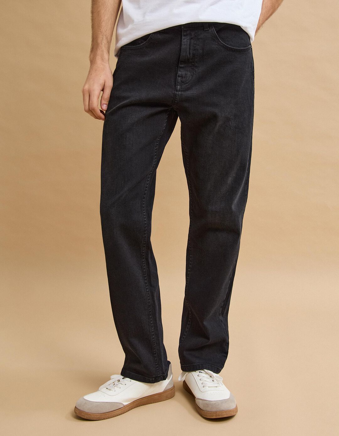 Cal&ccedil;as 'Tapered Fit', Homem, Preto