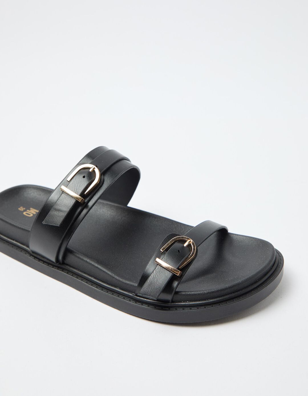 Sand&aacute;lias, Mulher, Preto