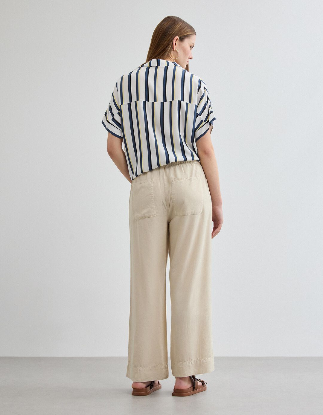 Cal&ccedil;as Liocel, Mulher, Bege Claro