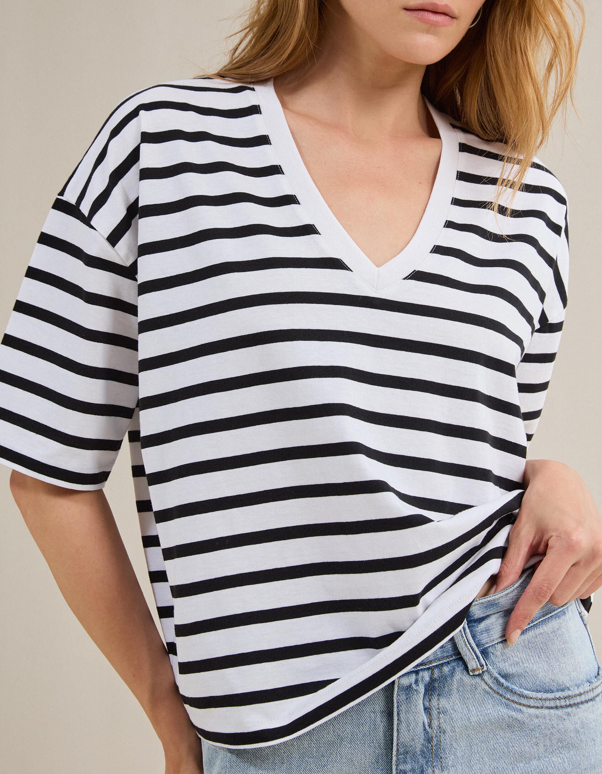 Comprar Online T-shirt Riscas, Mulher, Preto