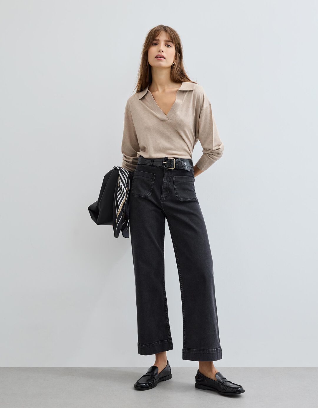 Cal&ccedil;as de Ganga, Mulher, Preto