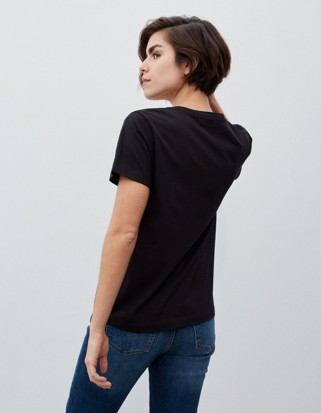 T-shirt Decote em V, Mulher, Preto