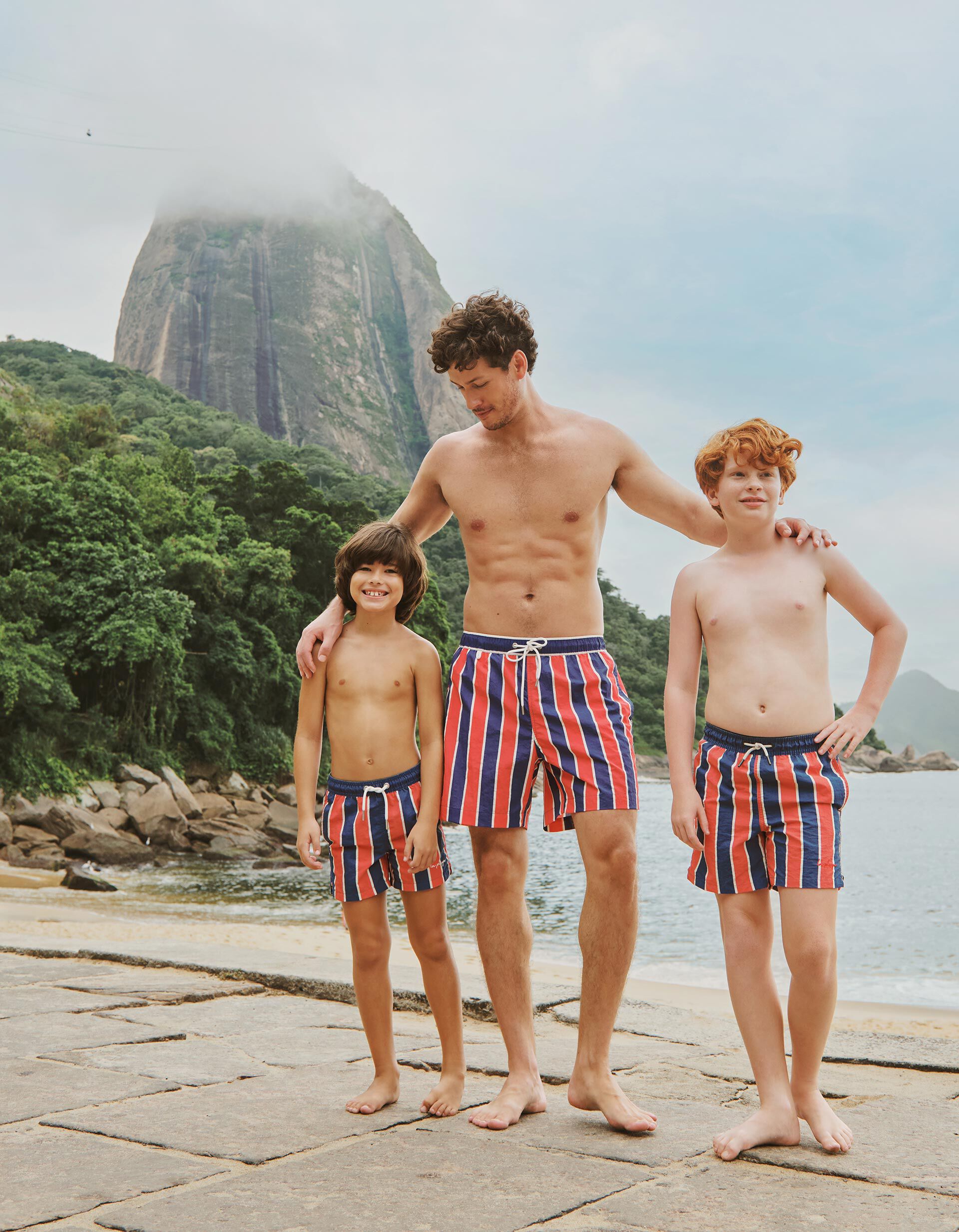 Comprar Online Cal&ccedil;&otilde;es de Banho, Menino, Azul Escuro