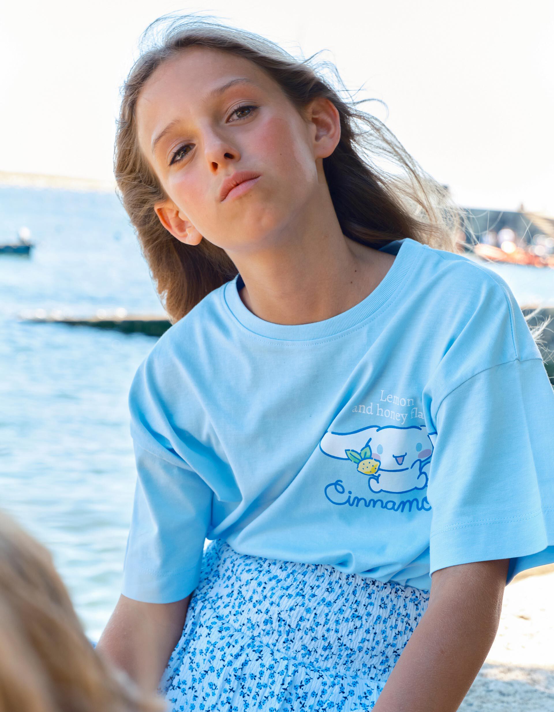 Comprar Online T-shirt 'Hello Kitty and Friends', Menina, Azul Claro