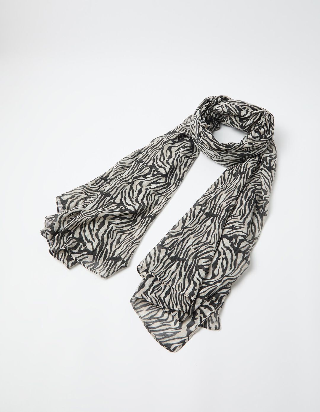 Len&ccedil;o Animal Print, Mulher, Preto