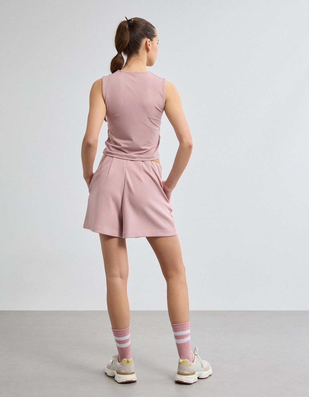 Cal&ccedil;&otilde;es Piquet, Mulher, Rosa