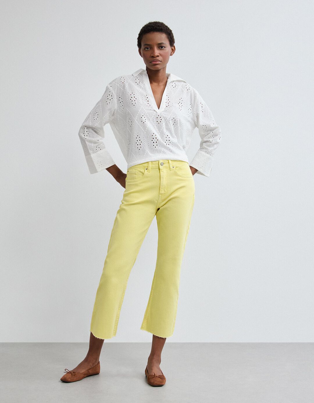 Cal&ccedil;as de Ganga 'Straight Cropped', Mulher, Amarelo Claro