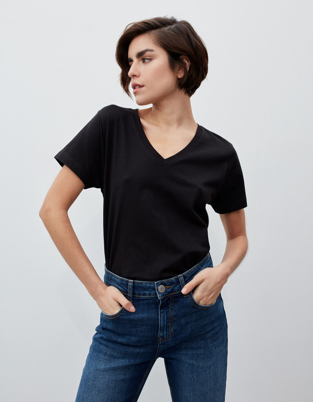 T-shirt Decote em V, Mulher, Preto