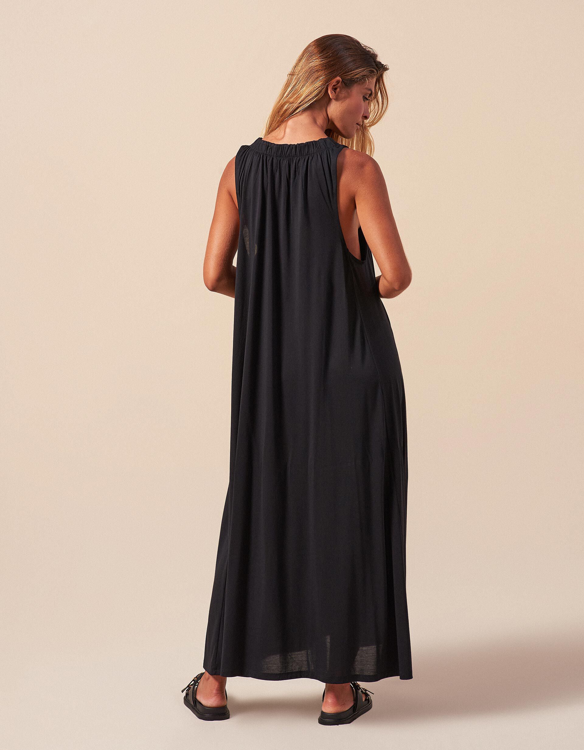 Comprar Online Vestido Comprido, Mulher, Preto