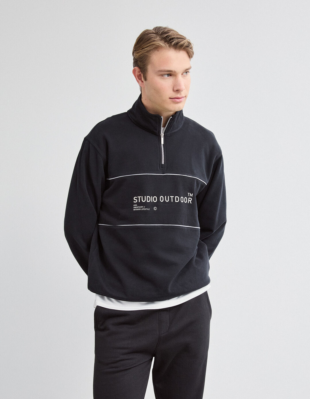 Sweatshirt com Fecho, Homem, Preto