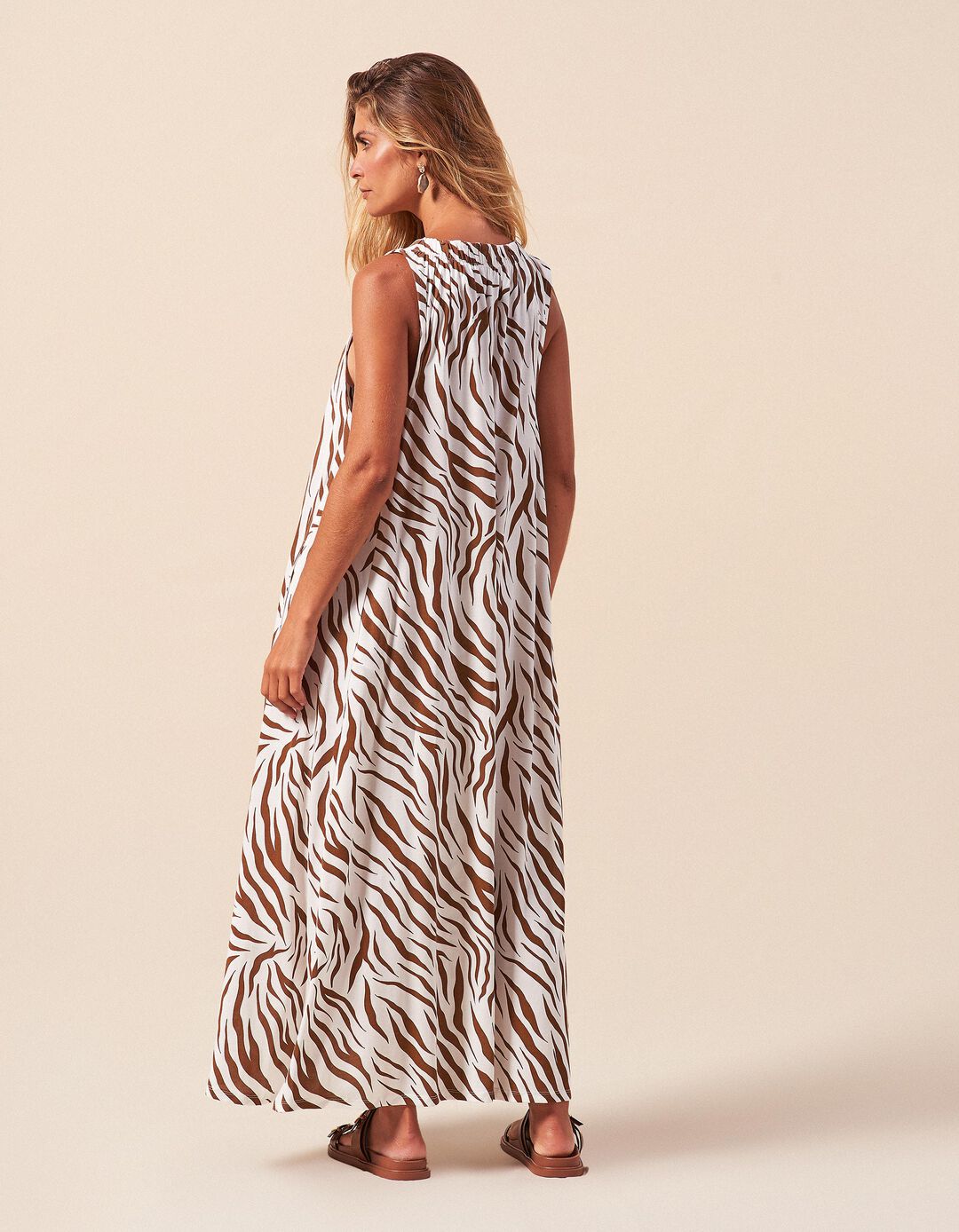 Vestido Comprido, Mulher, Bege