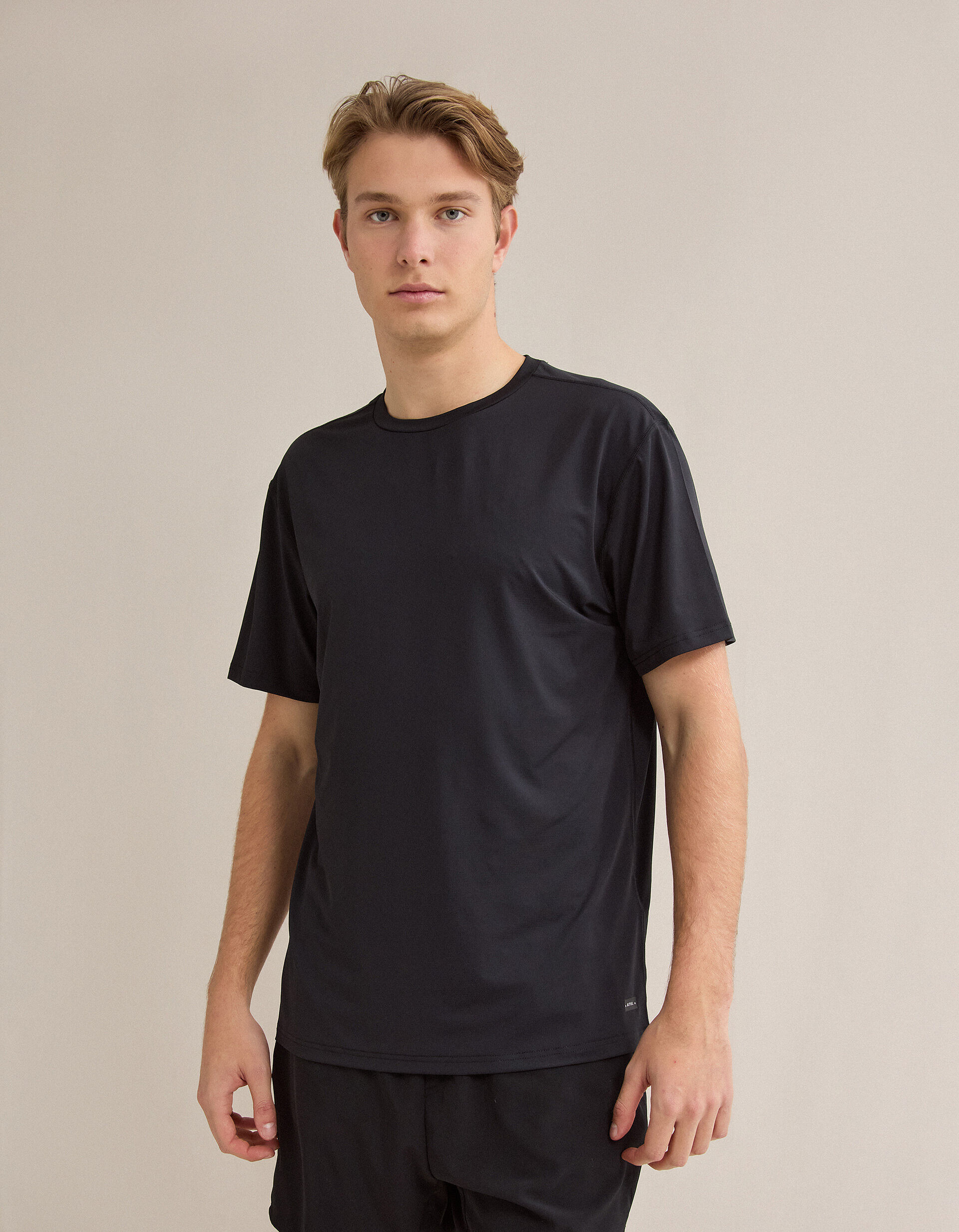 Comprar Online T-shirt de Desporto, Homem, Preto