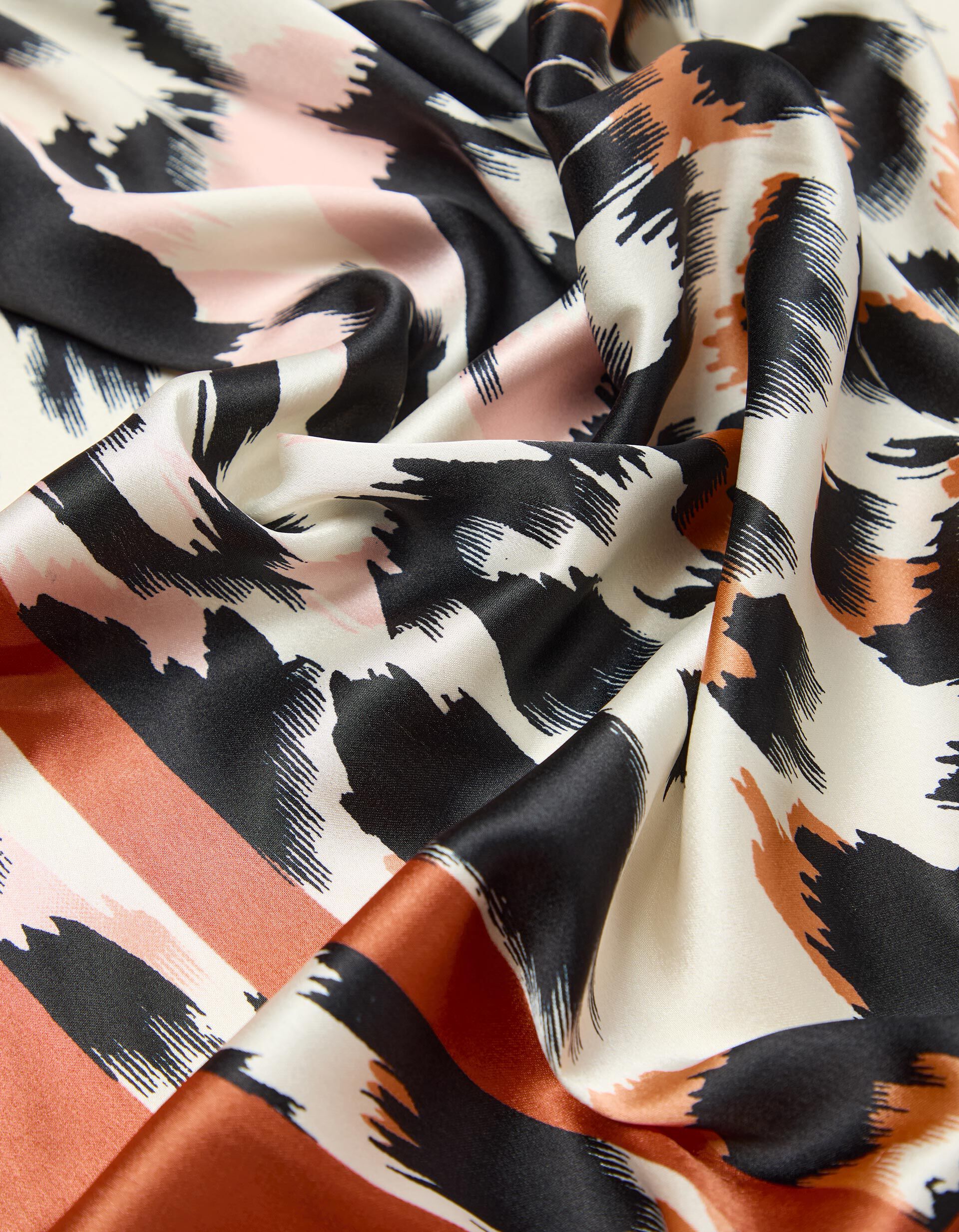 Comprar Online Len&ccedil;o Animal Print, Mulher, Multicor