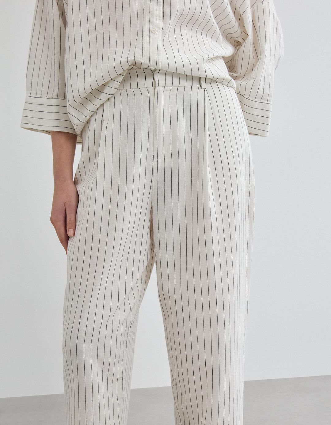 Cal&ccedil;as com Linho, Mulher, Bege Claro