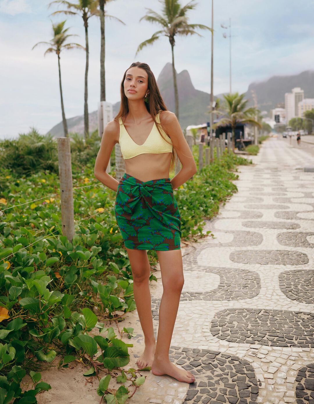 Mini Saia, Mulher, Castanho