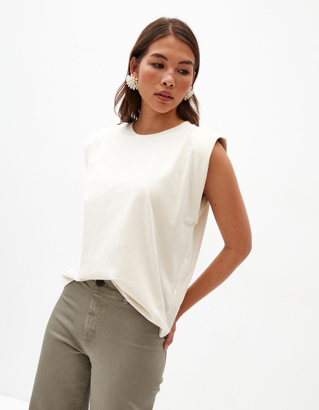 T-shirt com Ombreiras, Mulher, Bege Claro