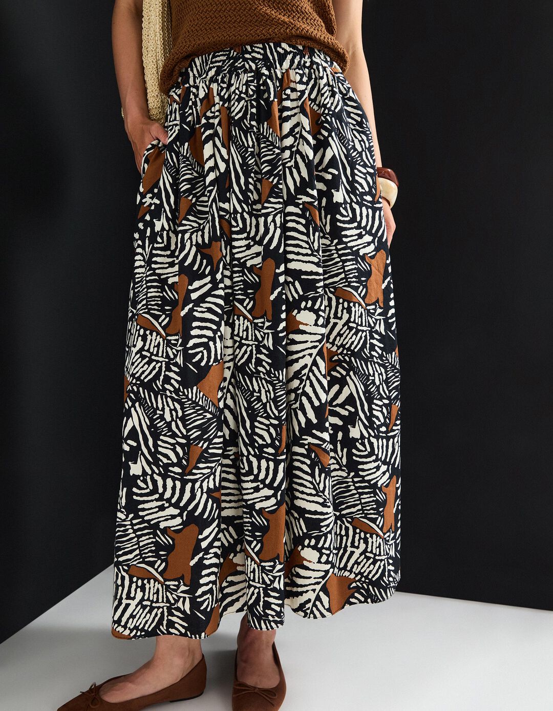 Saia Midi com Linho, Mulher, Preto
