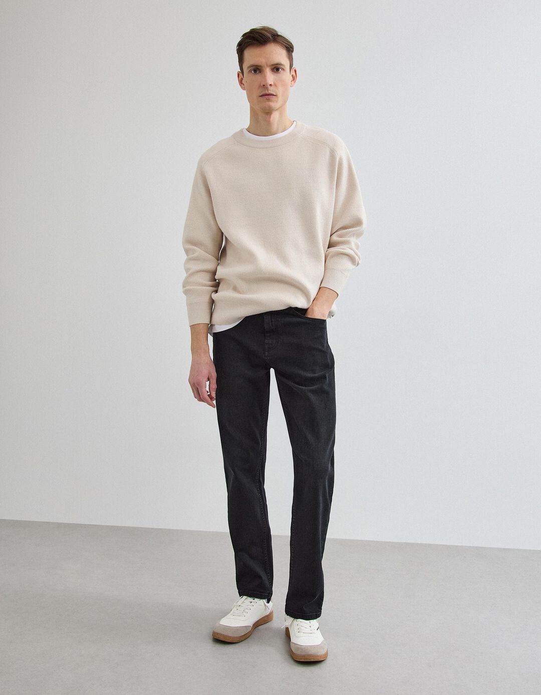 Cal&ccedil;as 'Tapered Fit', Homem, Preto