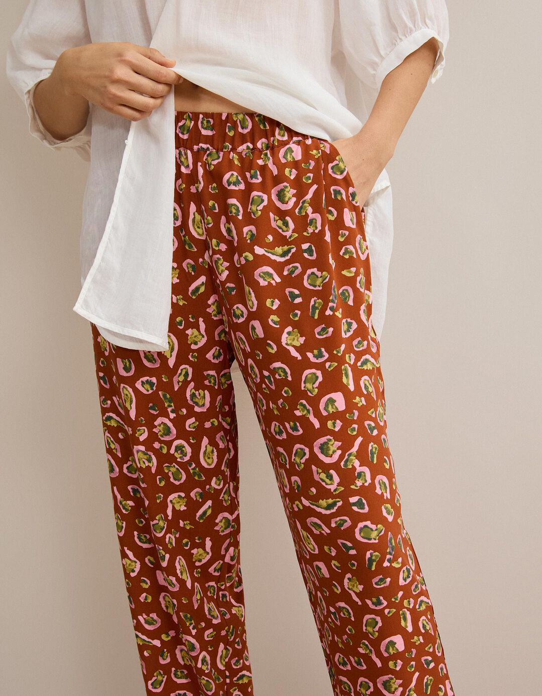 Cal&ccedil;as Fluidas, Mulher, Multicolor