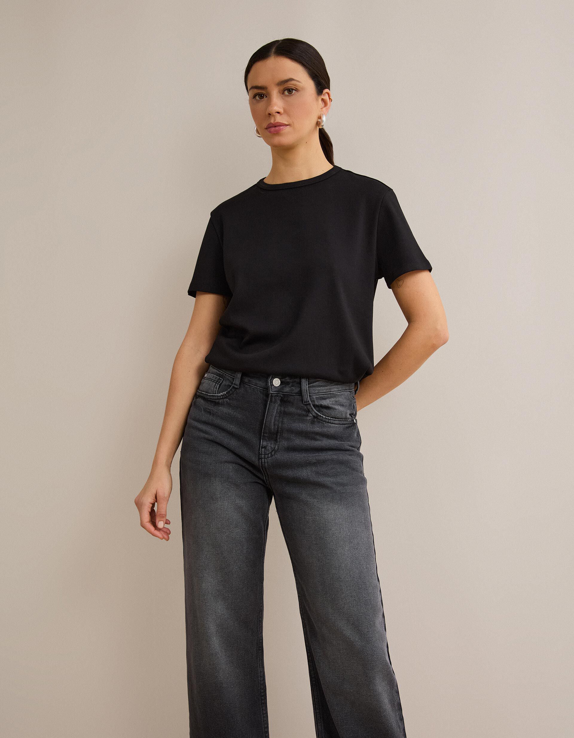 Comprar Online T-shirt Interlock Manga Curta, Mulher, Preto