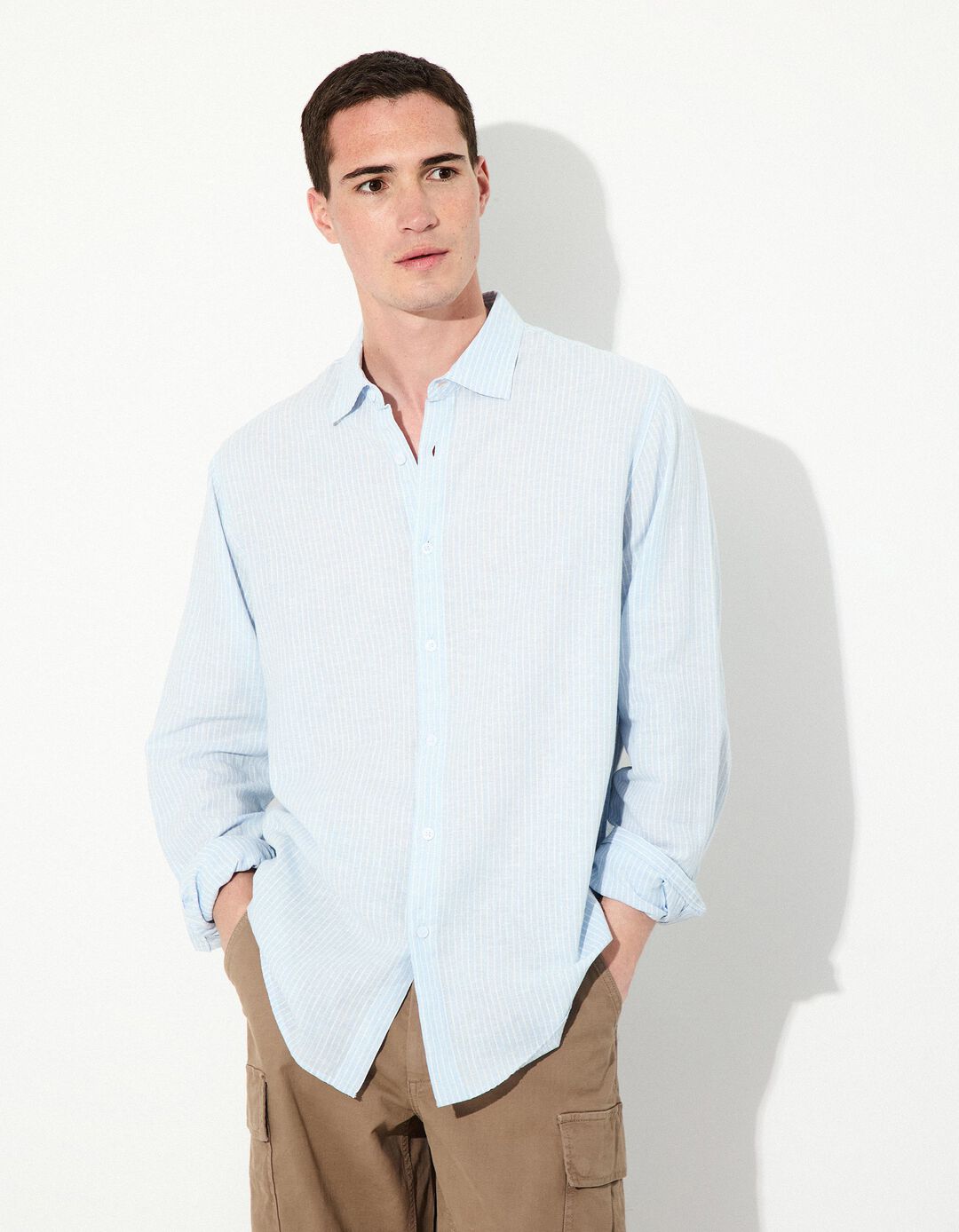 Camisa Riscas com Linho, Homem, Azul Claro
