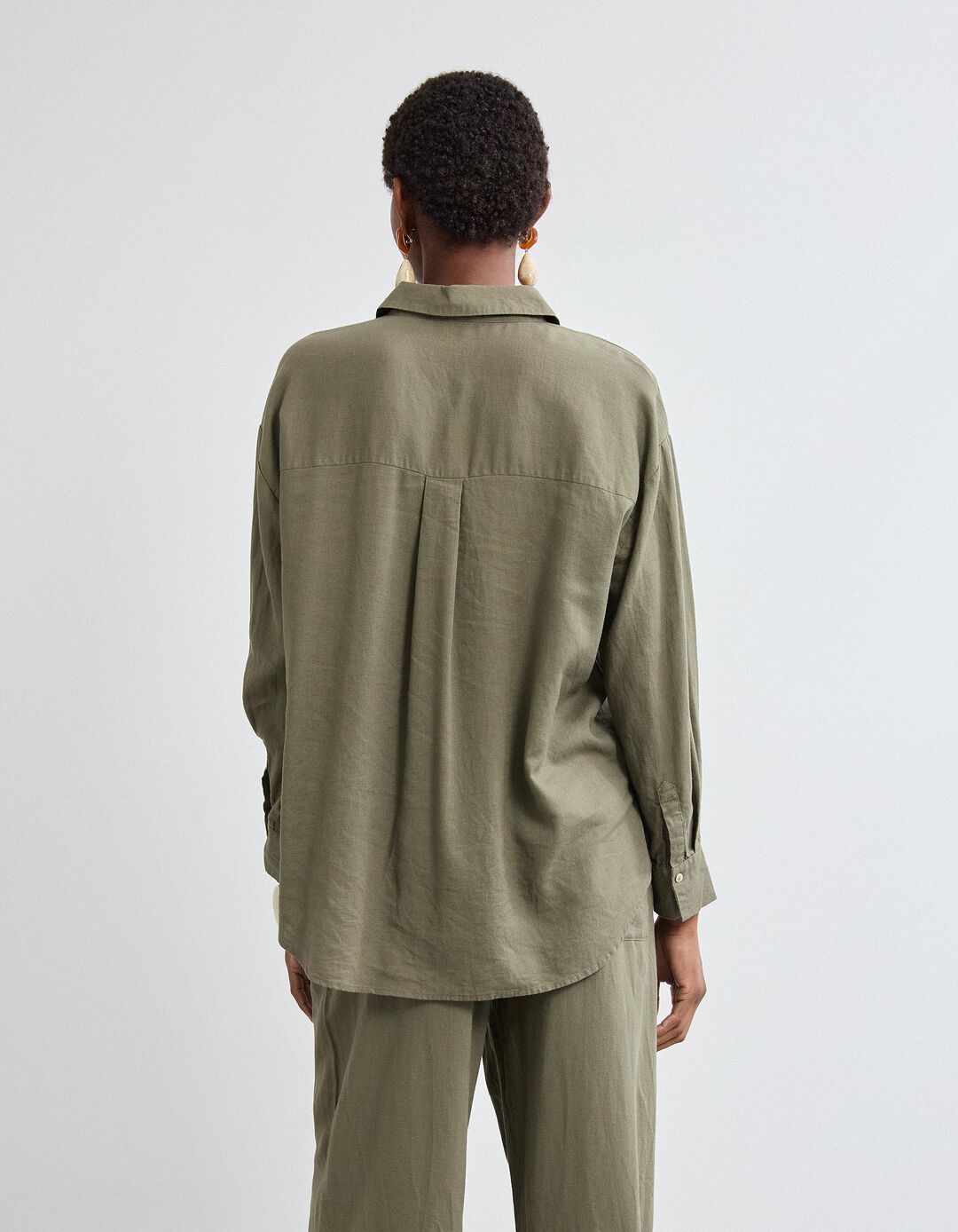 Camisa com Linho, Mulher, Verde Escuro