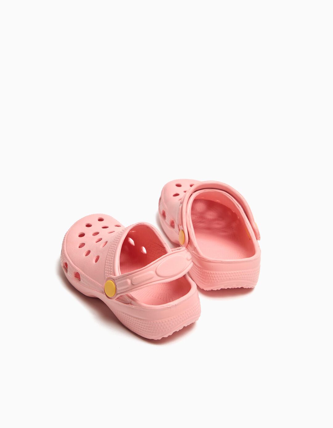 Socas de Borracha, Criança, Salmão