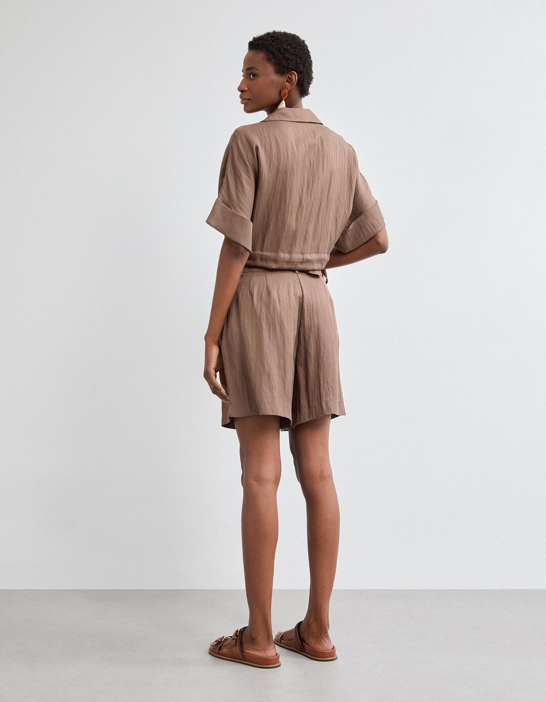 Cal&ccedil;&otilde;es com Liocel, Mulher, Castanho