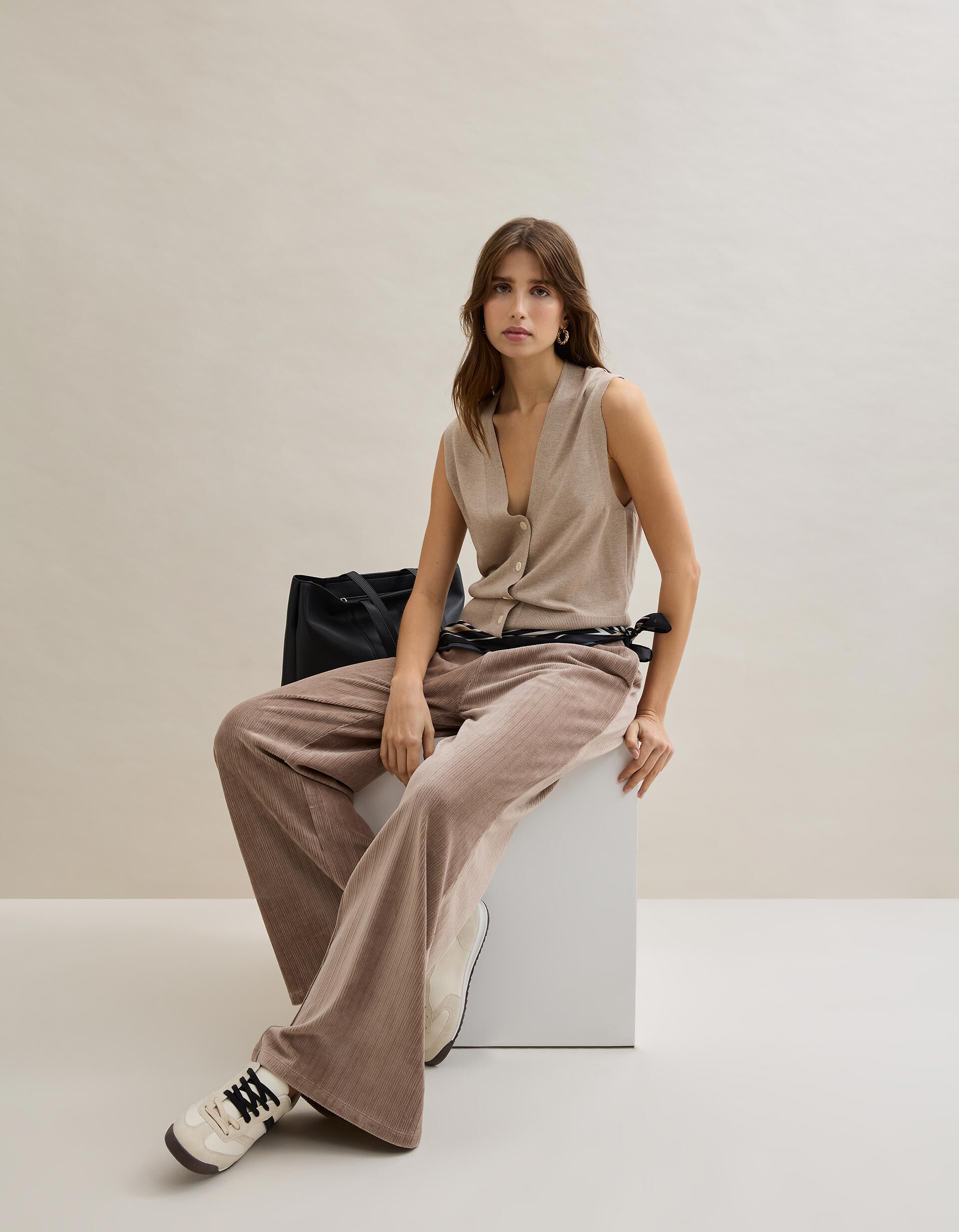 Comprar Online Cal&ccedil;as de Bombazina, Mulher, Bege