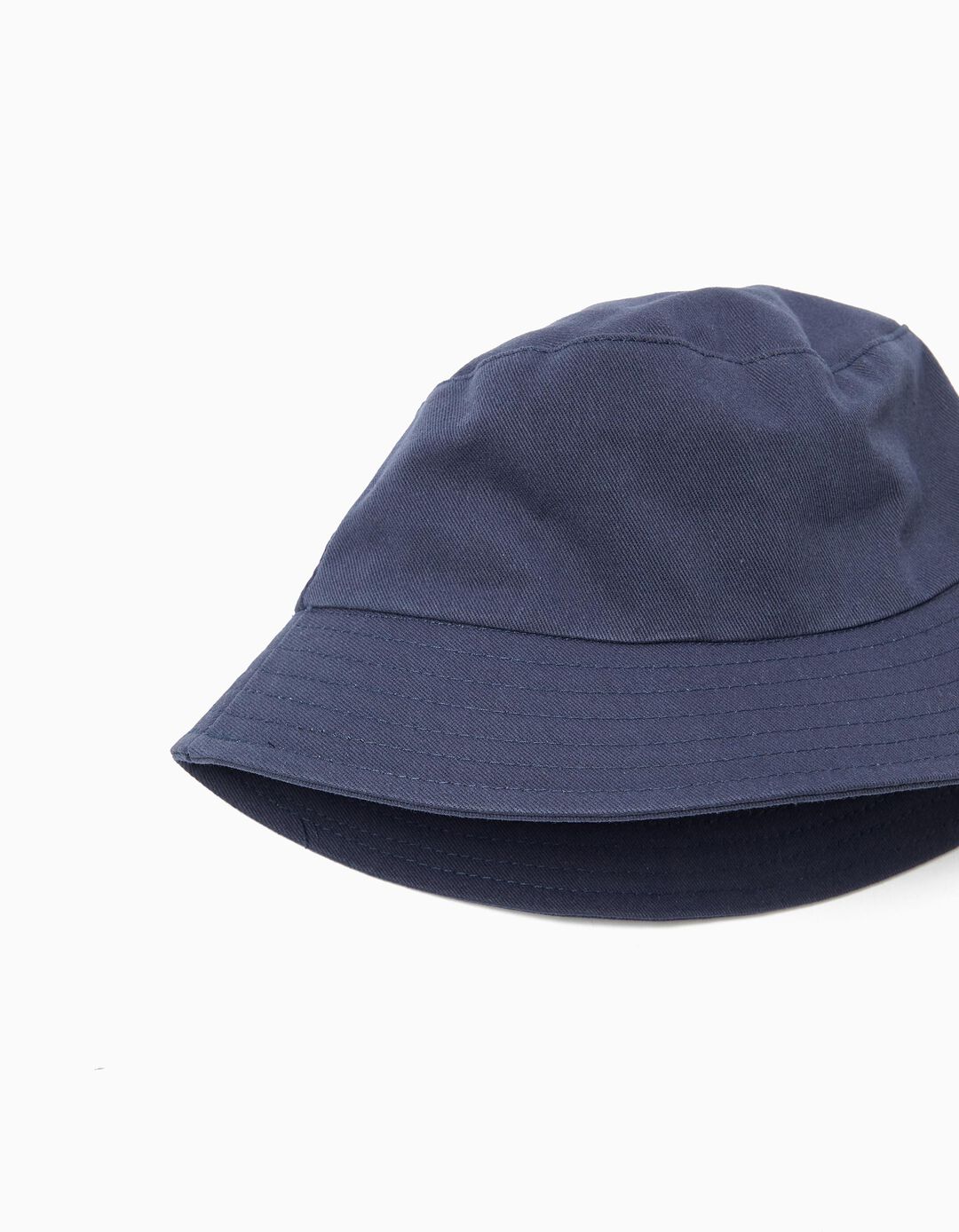 Chap&eacute;u Panam&aacute;, Menino, Azul