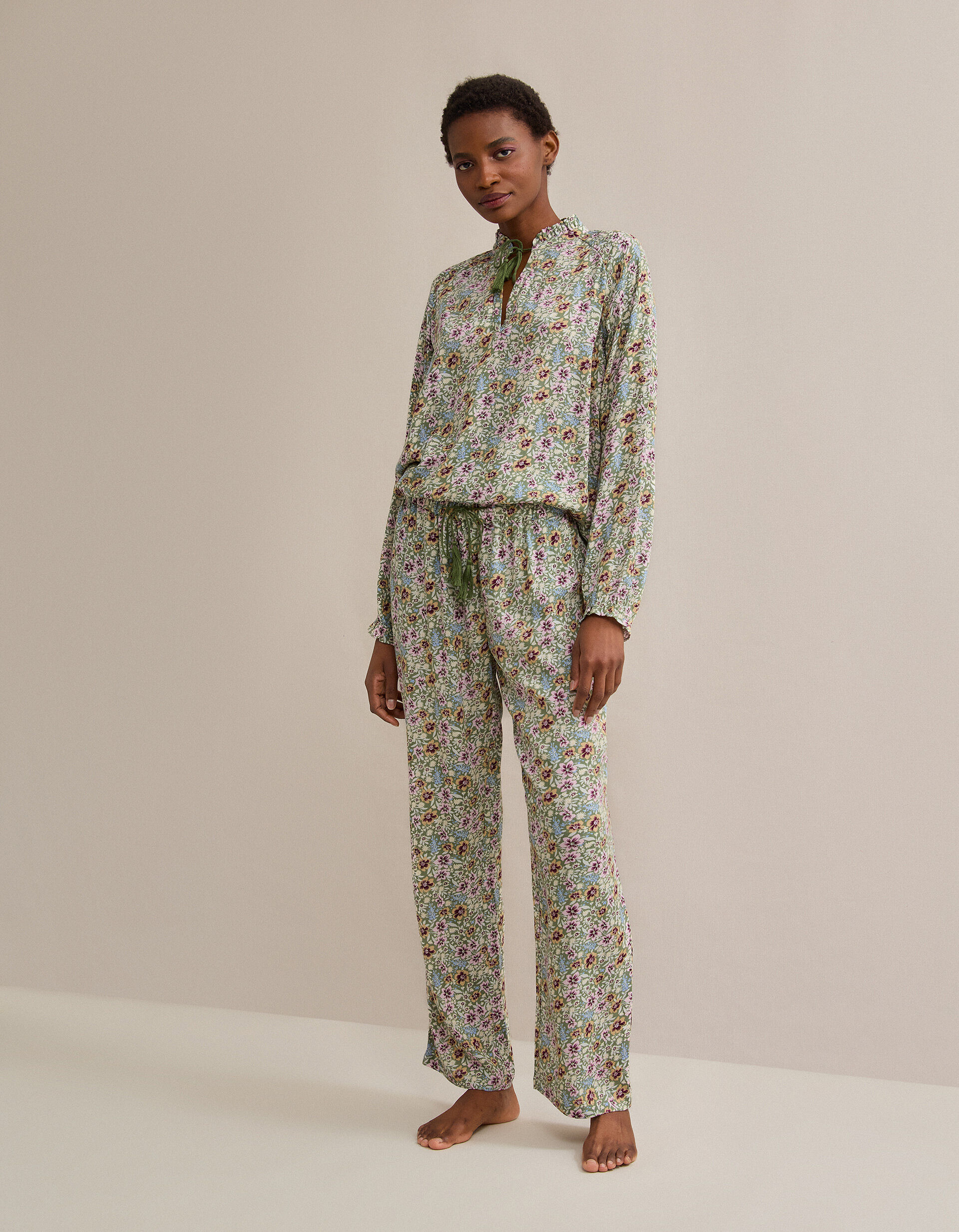 Comprar Online Pijama Flores, Mulher, Branco