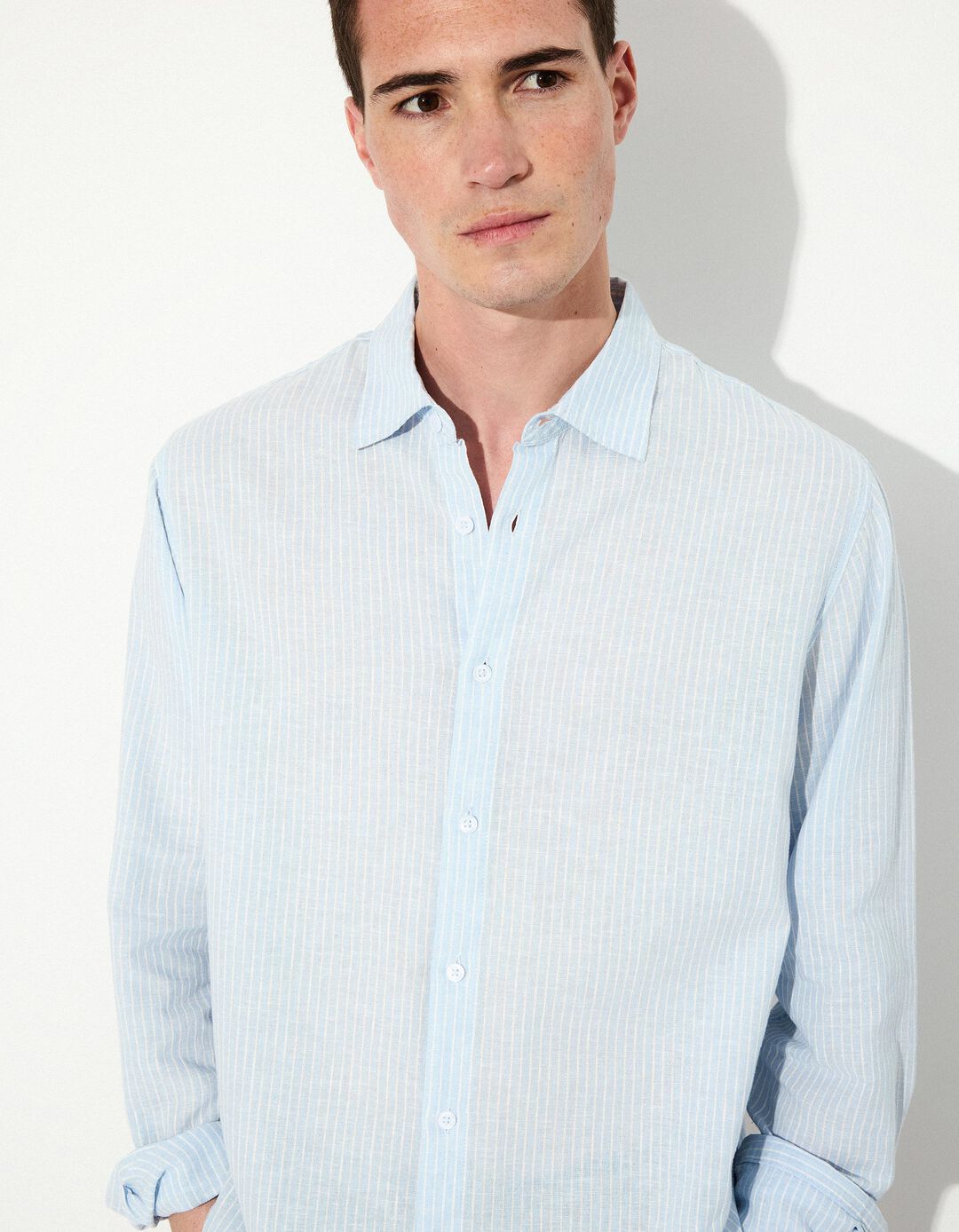 Camisa Riscas com Linho, Homem, Azul Claro