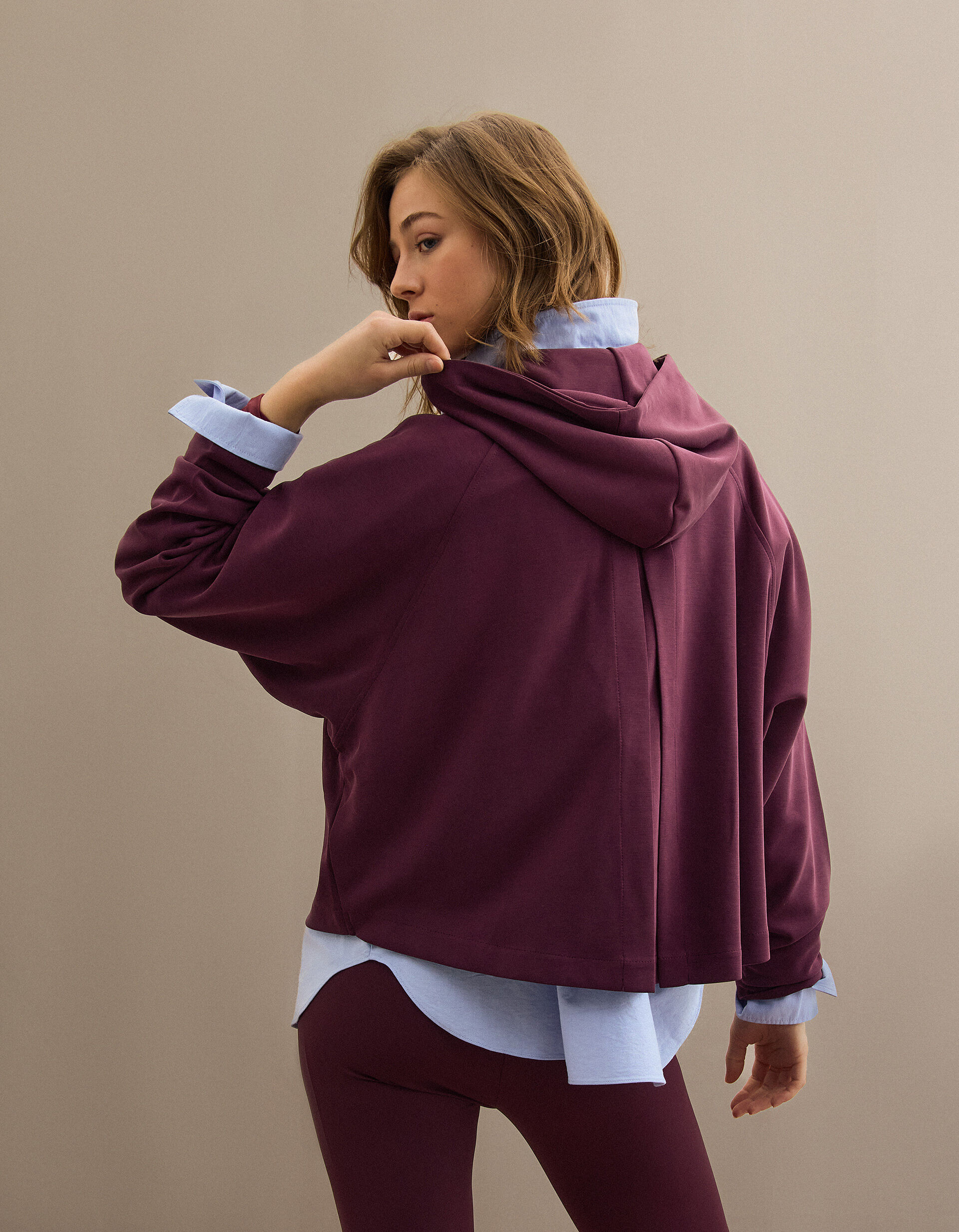 Comprar Online Casaco com Capuz, Mulher, Vermelho Escuro