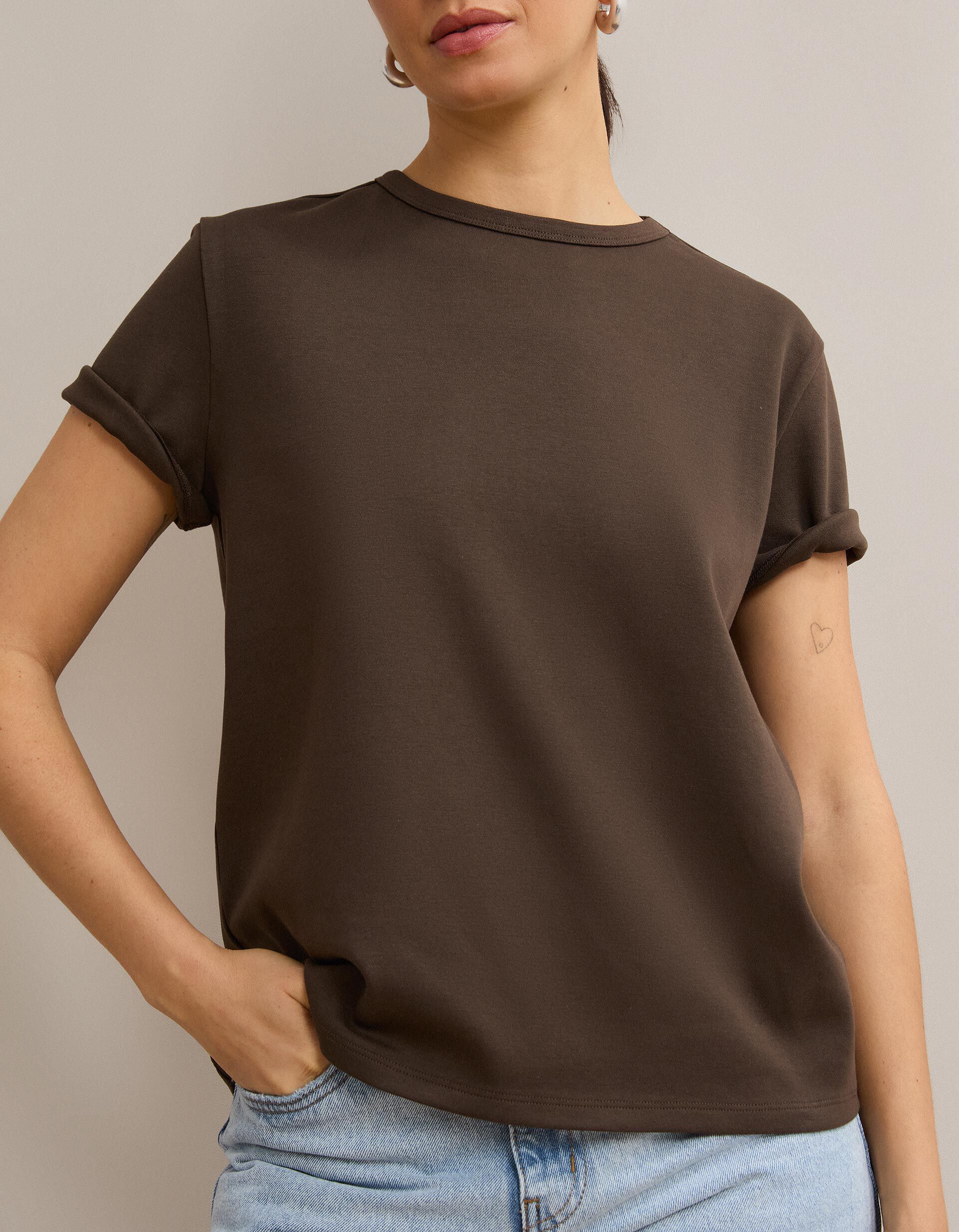 Comprar Online T-shirt Interlock Manga Curta, Mulher, Castanho Escuro