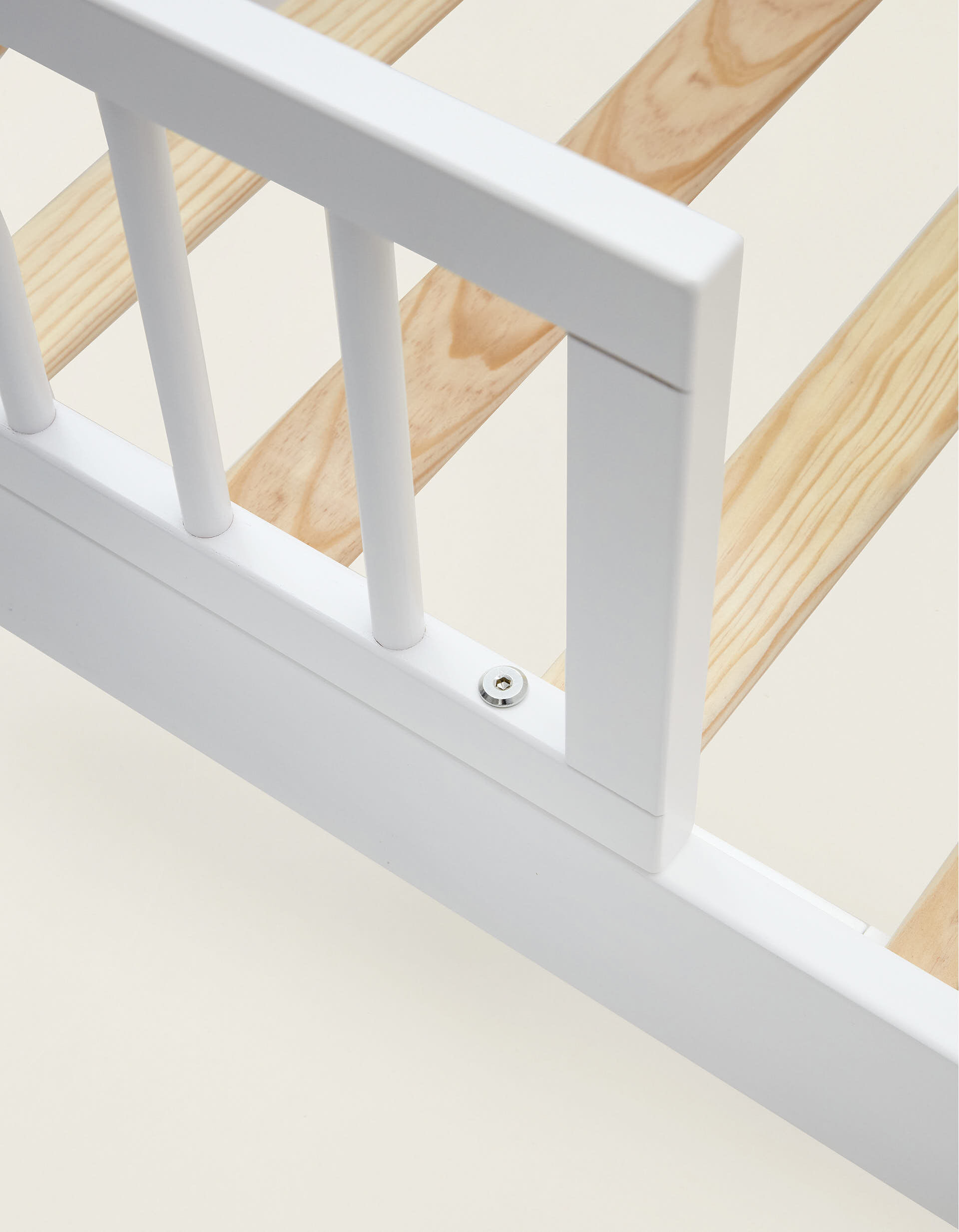 Comprar Online Kit de Grades para Cama ZY Baby Junior Box 2Un.