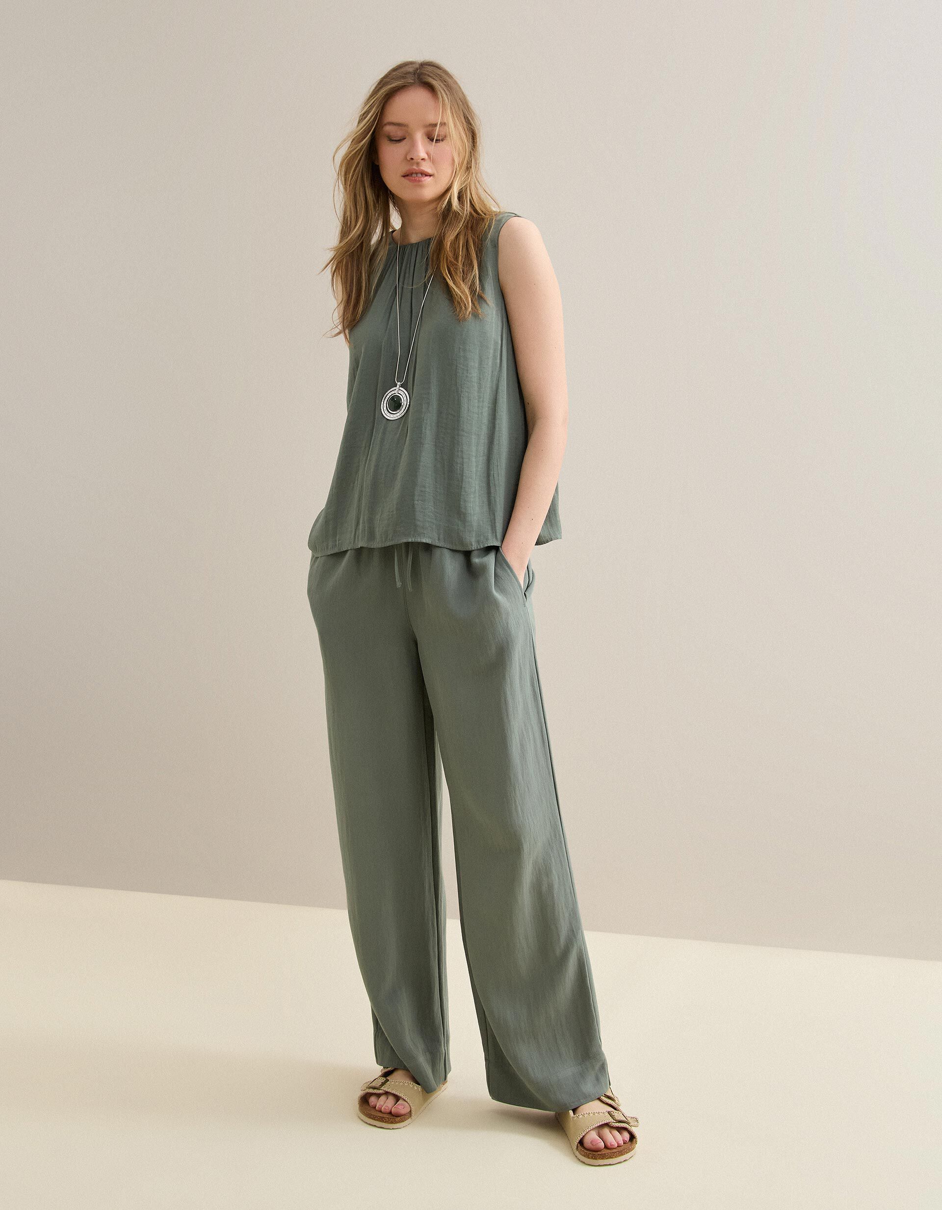 Comprar Online Cal&ccedil;as. Mulher, Verde Claro